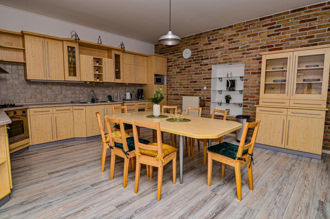 Ferienwohnung Kossuth Vendeghaz Tolna Exterior foto